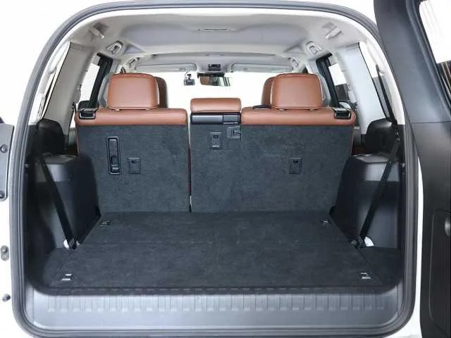 Toyota Land Cruiser Prado 2022 — миниатюра 3