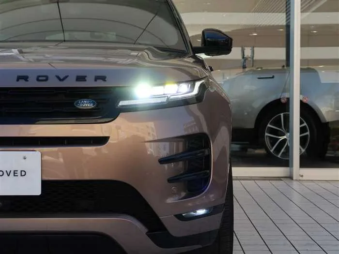 Land Rover Range Rover Evoque 2024 — миниатюра 3