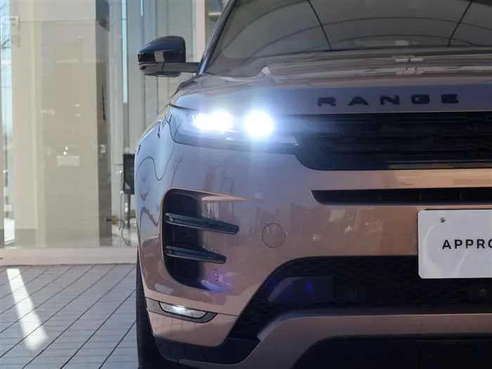 Land Rover Range Rover Evoque 2024 — миниатюра 5