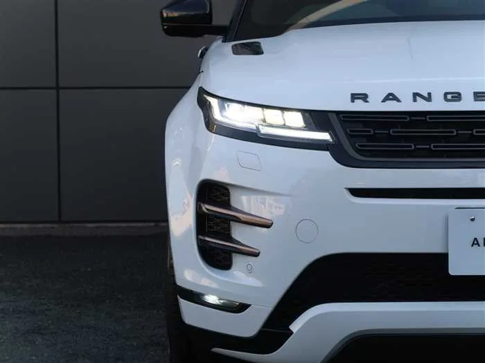 Land Rover Range Rover Evoque 2024 — миниатюра 3