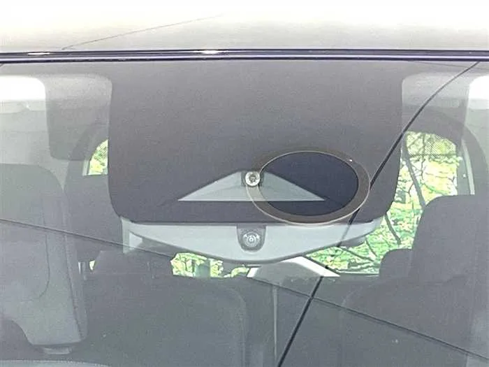 Nissan Serena 2025 — миниатюра 2