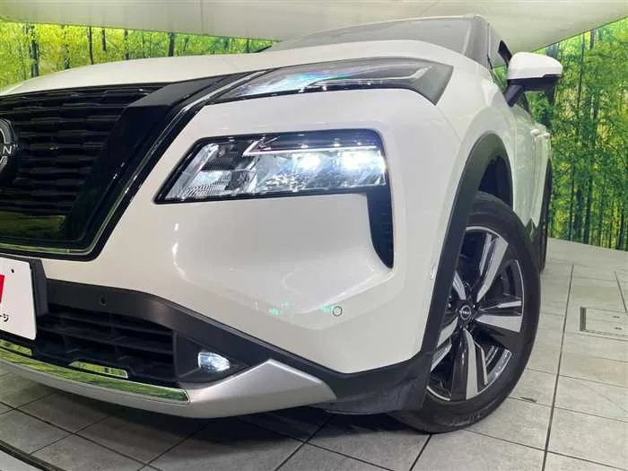 Nissan X-Trail 2023 — миниатюра 3
