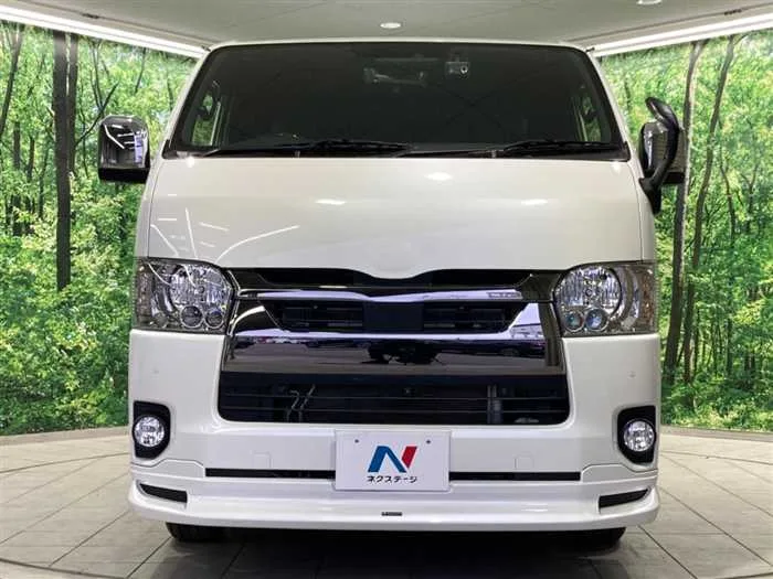 Toyota Hiace Van 2022 — миниатюра 5