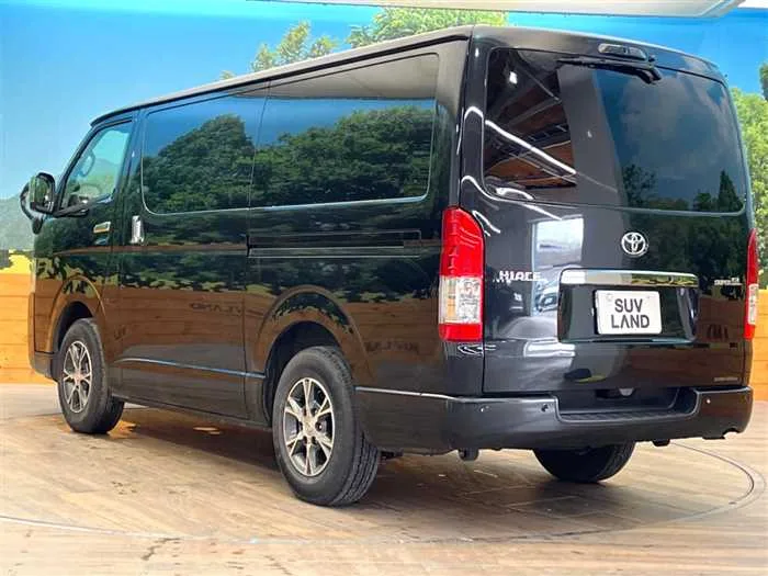 Toyota Hiace Van 2025 — миниатюра 5