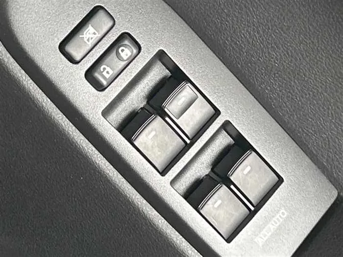 Toyota Land Cruiser Prado 2022 — миниатюра 2