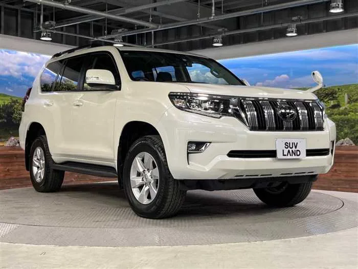 Toyota Land Cruiser Prado 2022 — миниатюра 5