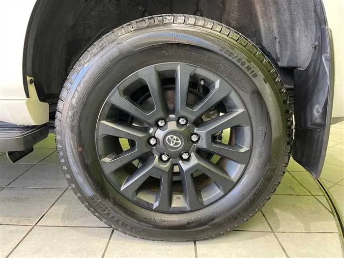 Toyota Land Cruiser Prado 2022 — миниатюра 3