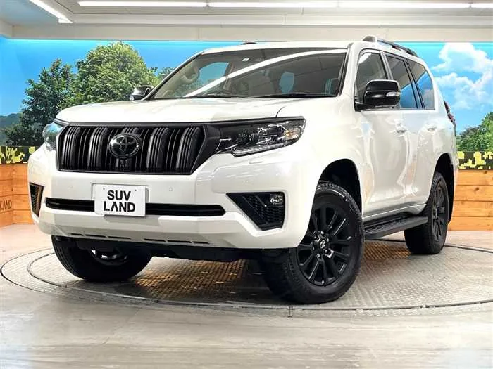 Toyota Land Cruiser Prado 2023 — фото 1, купить с доставкой в Москву