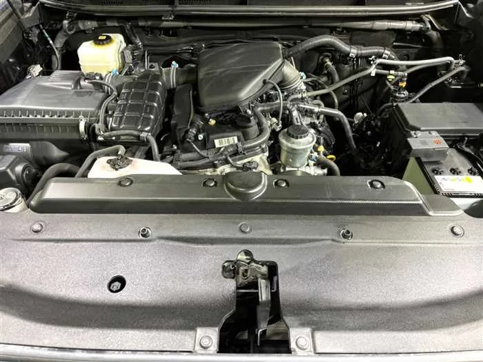 Toyota Land Cruiser Prado 2023 — миниатюра 3
