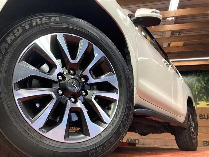 Toyota Land Cruiser Prado 2023 — миниатюра 3