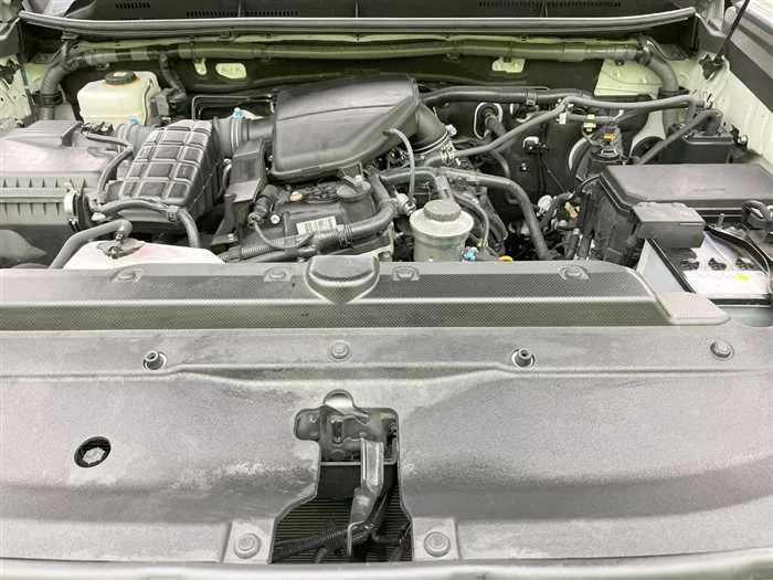 Toyota Land Cruiser Prado 2023 — миниатюра 2