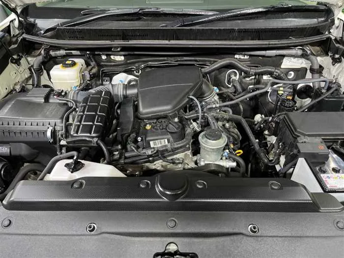 Toyota Land Cruiser Prado 2023 — миниатюра 2