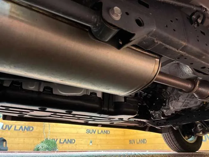 Toyota Land Cruiser Prado 2023 — миниатюра 3
