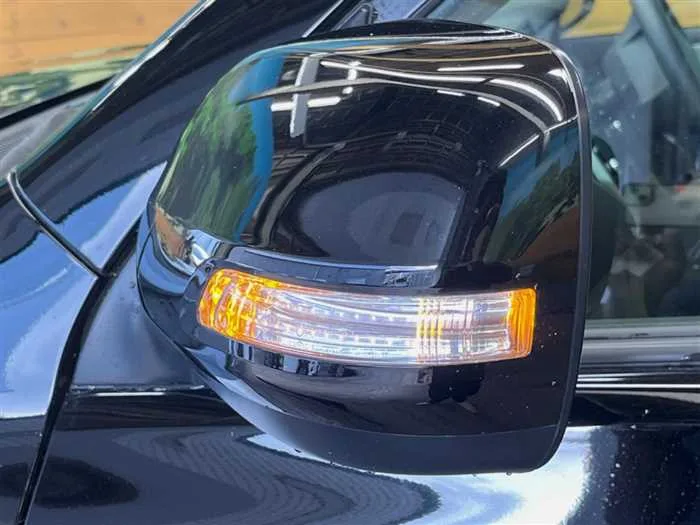 Toyota Land Cruiser Prado 2023 — миниатюра 5