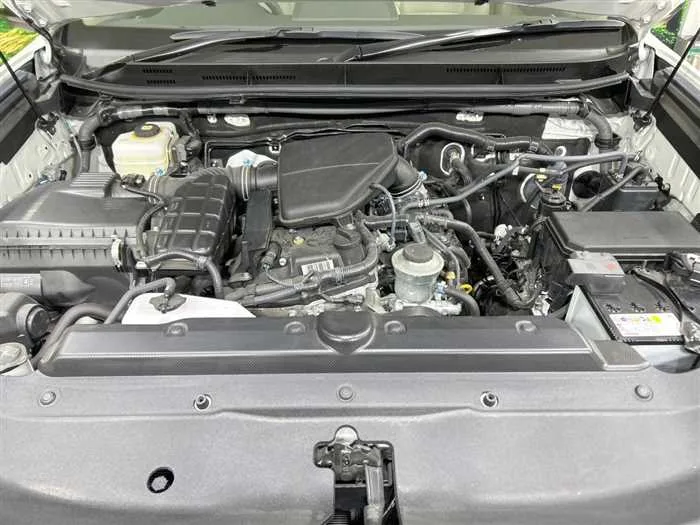 Toyota Land Cruiser Prado 2023 — миниатюра 2