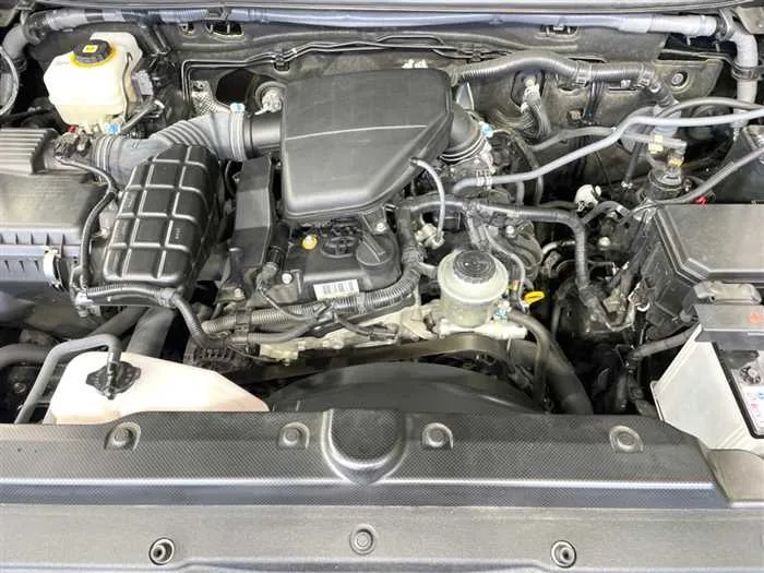 Toyota Land Cruiser Prado 2023 — миниатюра 2
