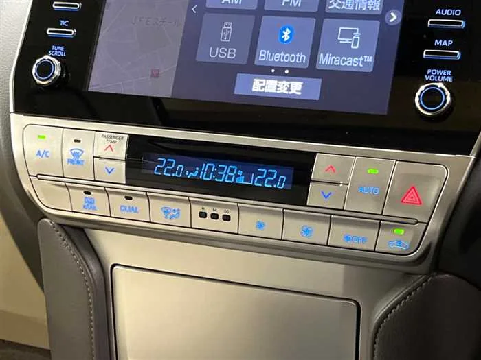 Toyota Land Cruiser Prado 2023 — миниатюра 5