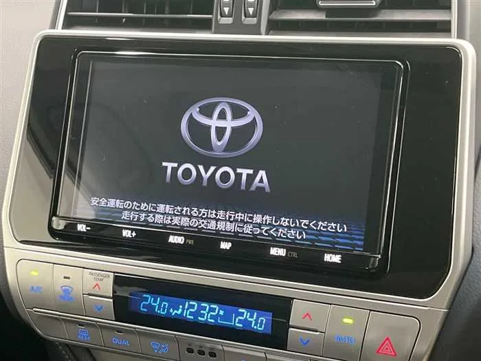 Toyota Land Cruiser Prado 2023 — миниатюра 2