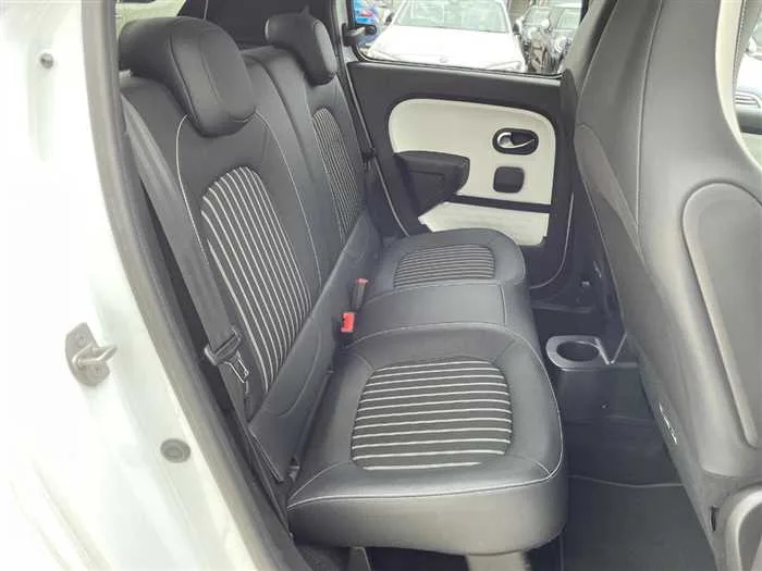Renault Twingo 2023 — миниатюра 3
