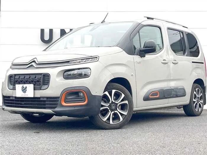Citroen Berlingo 2022 — фото 1, купить с доставкой в Москву