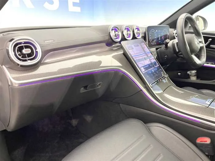 Mercedes-Benz C-Class 2023 — миниатюра 3