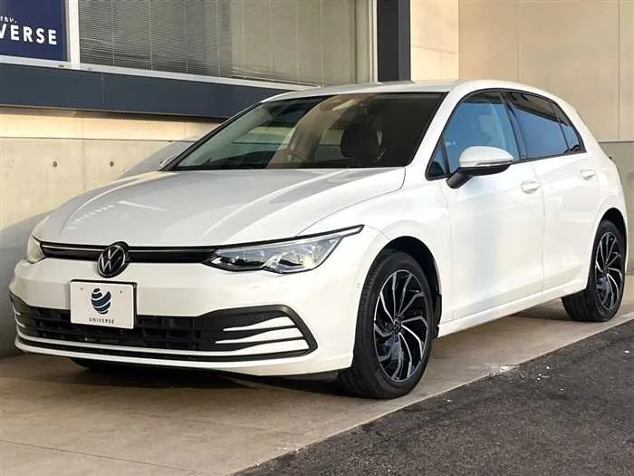 Volkswagen Golf 2022 — миниатюра 3