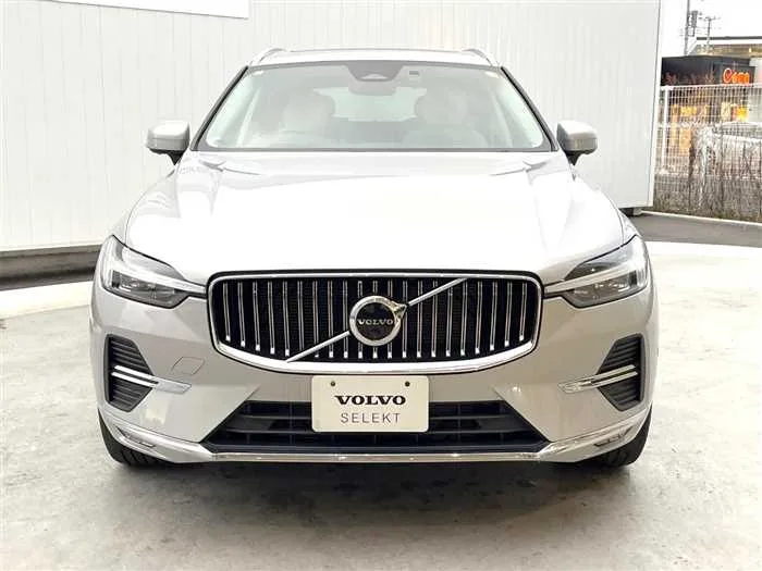 Volvo XC60 2023 — миниатюра 2