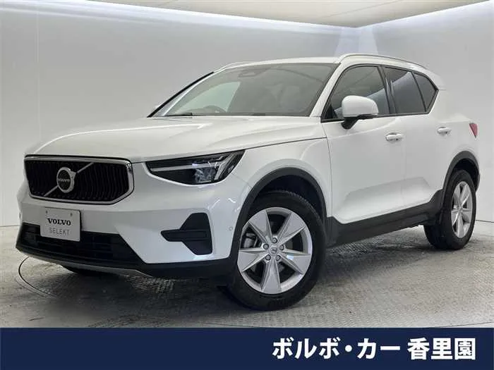 Volvo XC40 2023 — миниатюра 4