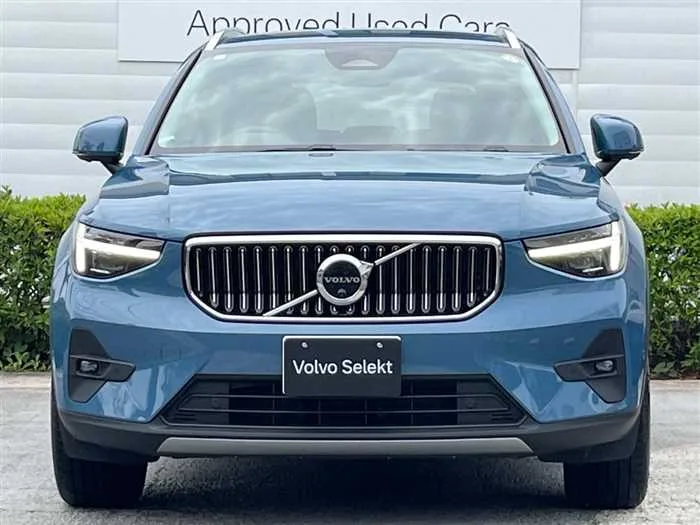 Volvo XC40 2023 — миниатюра 5