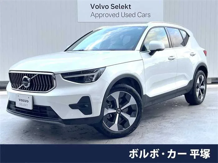 Volvo XC40 2022 — миниатюра 4