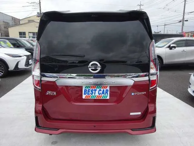 Nissan Serena 1.2 e-POWER HighwayStar V 2022 — миниатюра 2