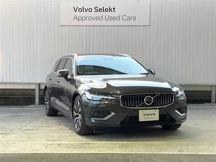 Volvo V60 2025 — миниатюра 2