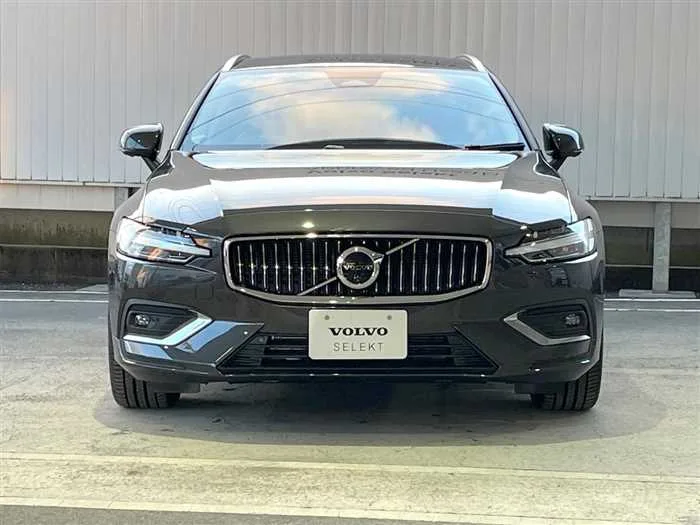 Volvo V60 2025 — миниатюра 4