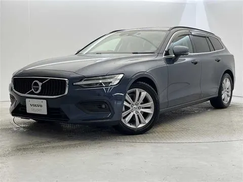 Volvo V60 2022 купить в Москве