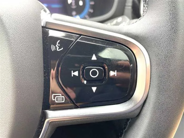 Volvo V60 2024 — миниатюра 2