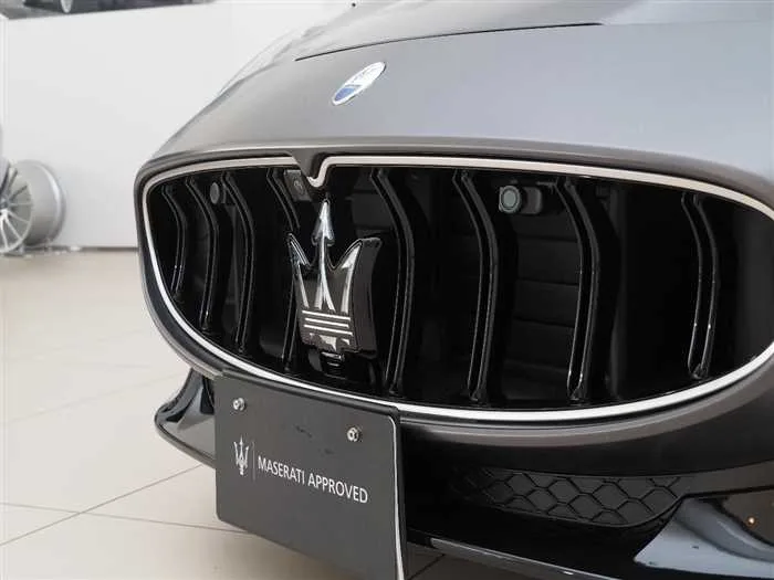 Maserati Granturismo 2025 — миниатюра 3