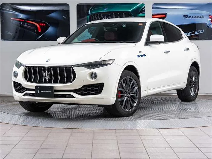 Maserati Levante 2023 — миниатюра 4
