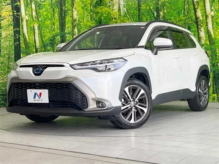 Toyota CorollaCross 2022 — фото 1, купить с доставкой в Москву