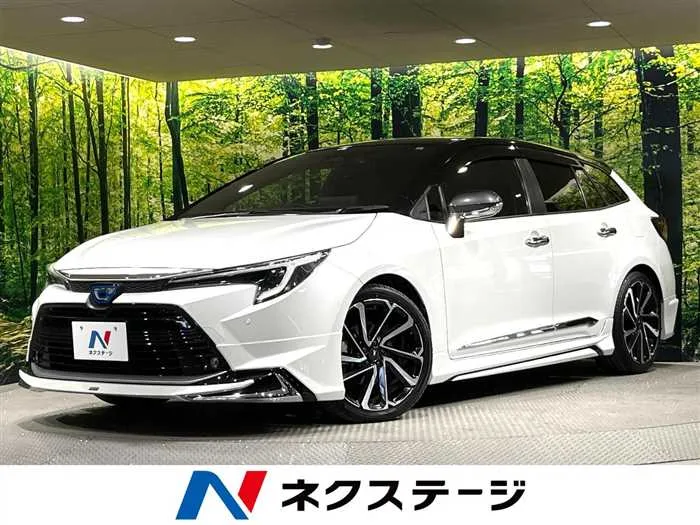 Toyota Corolla Sedan 2023 — миниатюра 4
