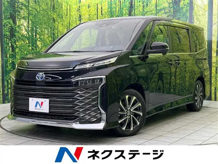 Toyota Voxy 2023 — миниатюра 4