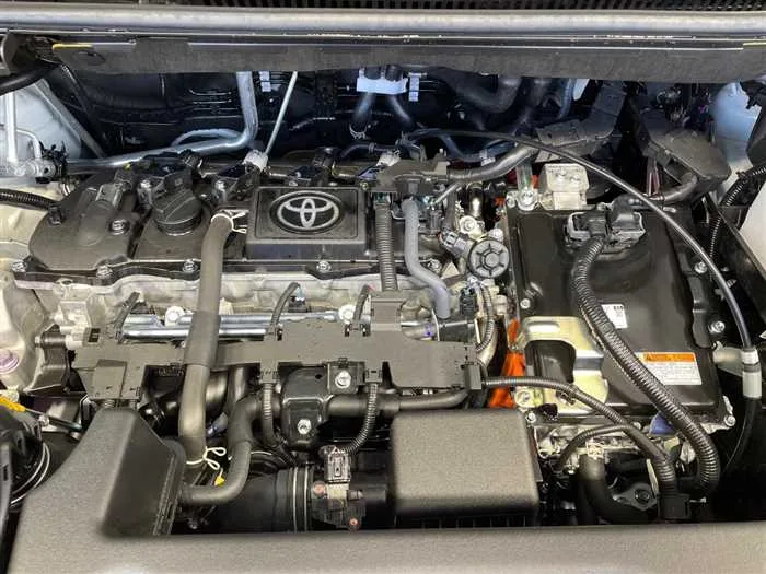 Toyota Voxy 2026 — миниатюра 2