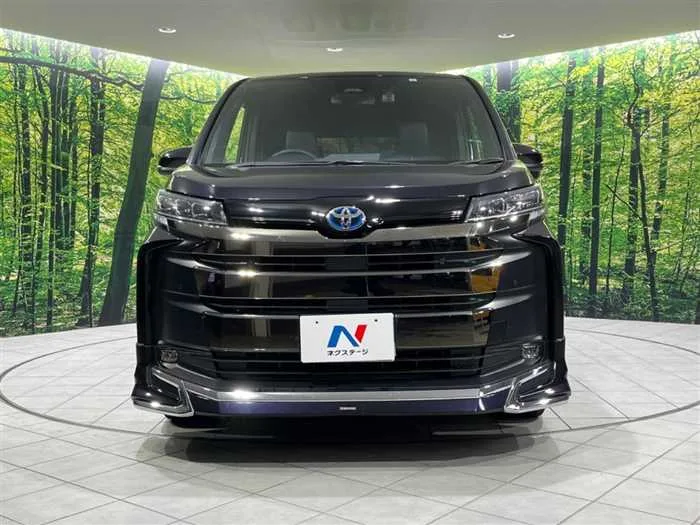 Toyota Noah 2023 — миниатюра 5