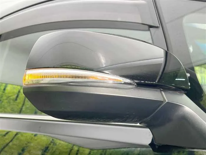 Toyota Alphard 2022 — миниатюра 5