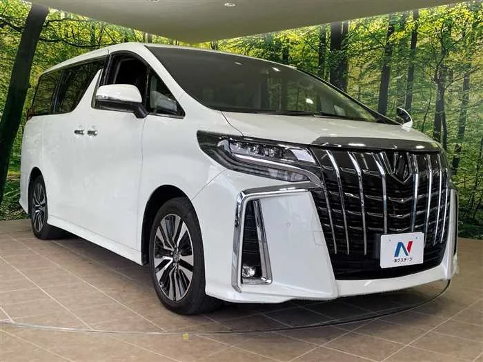 Toyota Alphard 2023 — миниатюра 5