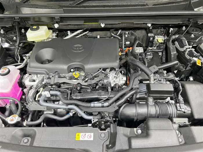 Toyota RAV4 2026 — миниатюра 2