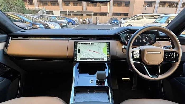 Land Rover Range Rover Sport P400 2024 — миниатюра 4