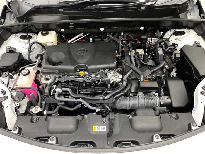 Toyota Harrier Hybrid 2023 — миниатюра 2