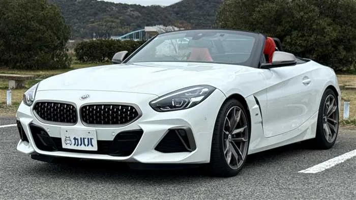BMW Z4 M40i 2022 — фото 1, купить с доставкой в Москву