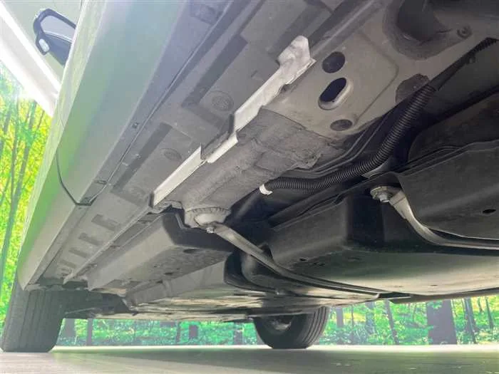 Toyota Harrier Hybrid 2023 — миниатюра 2