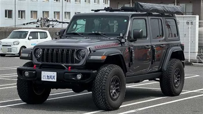 Jeep Wrangler 2023 — фото 1, купить с доставкой в Москву